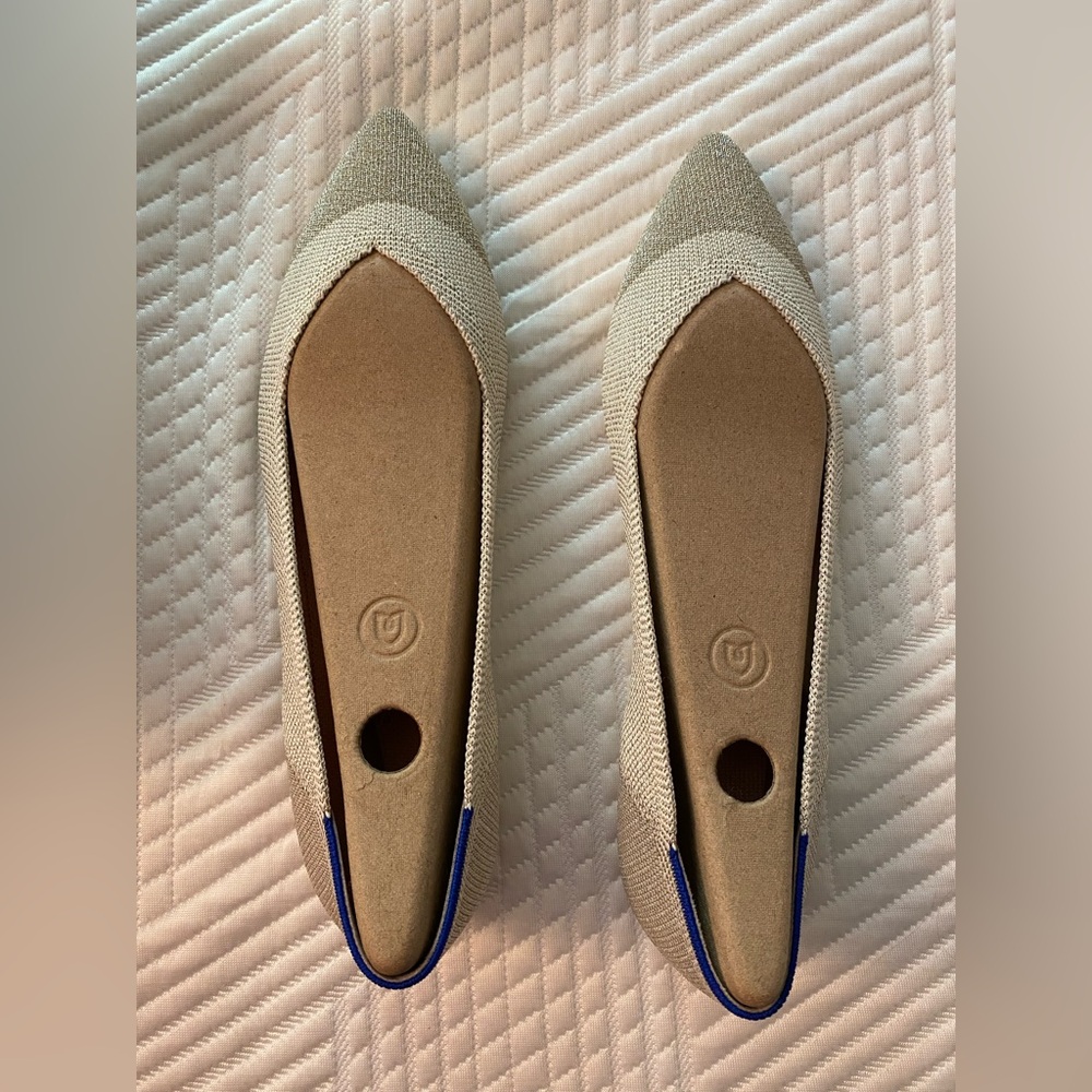 Rothy’s diamond metallic points white gold size 9
